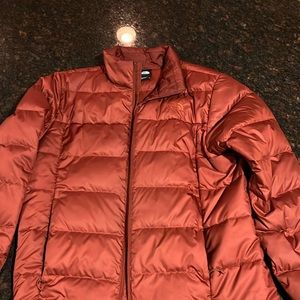 Men’s North Face puffer jacket size Large